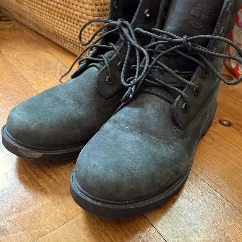 Timberland Women's Black Nubuck Lace-Up Boots